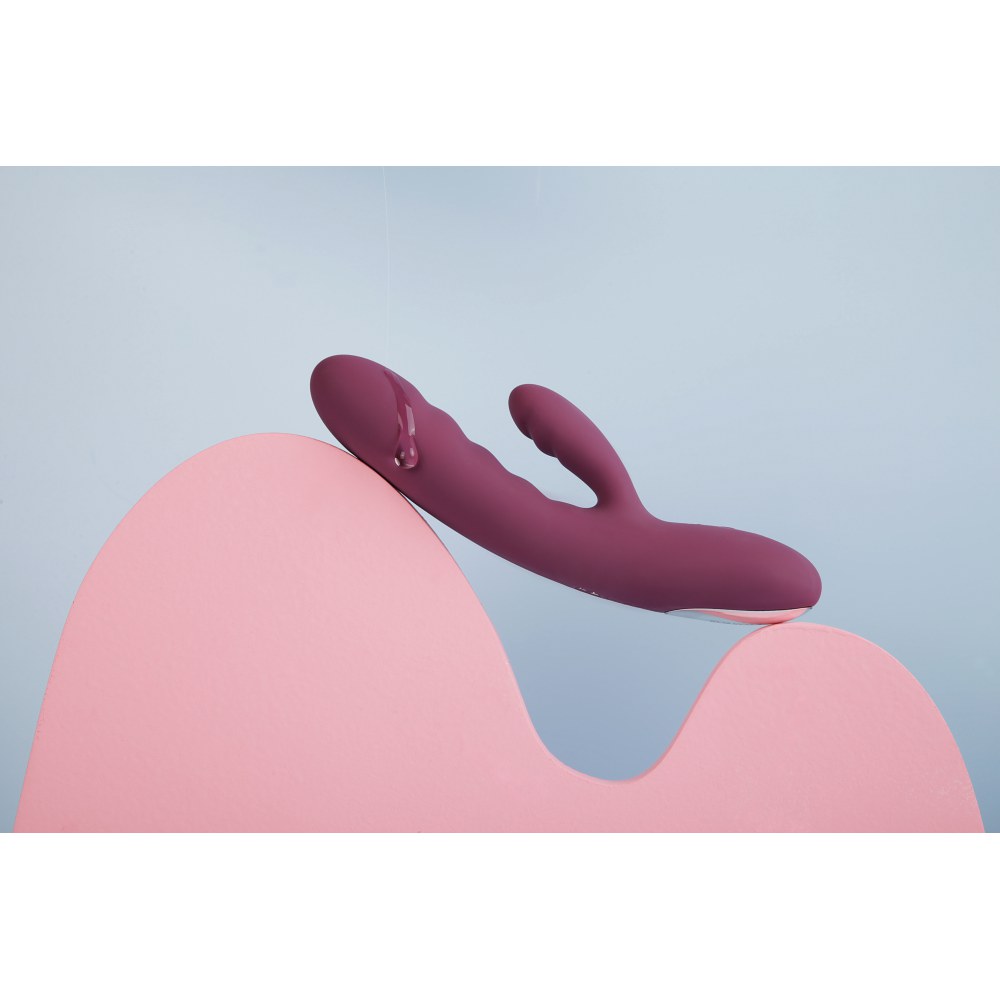 Svakom Avery Thrusting Rabbit Vibrator with Clitoral Stimulator – image number 4