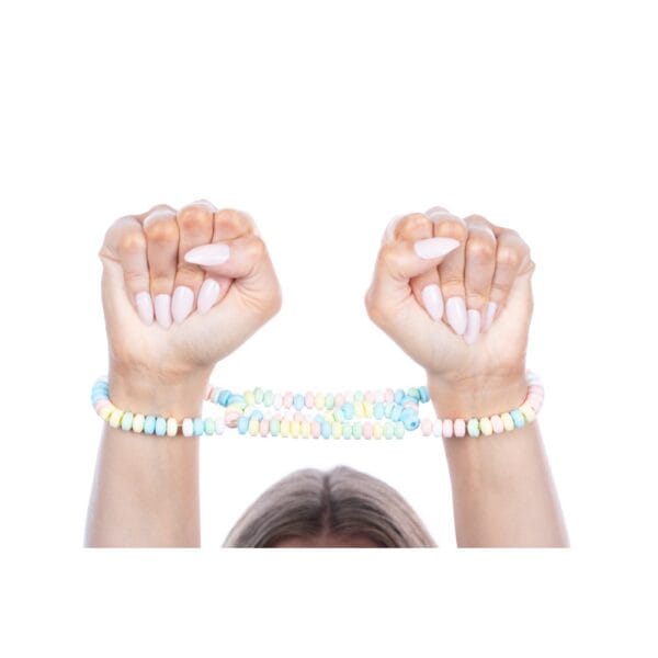 Spencer & Fleetwood Candy Cuffs Edible Handcuffs – image number 1