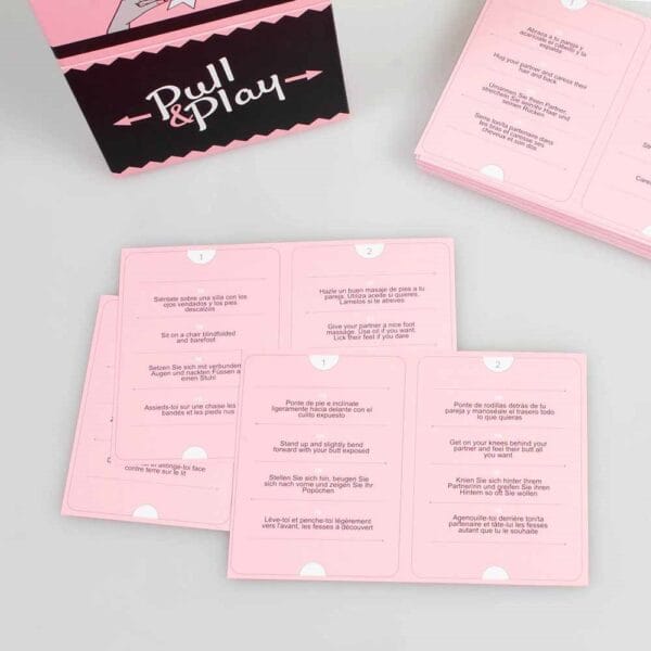 Secret Play Pull And Play Couples Game – image number 2